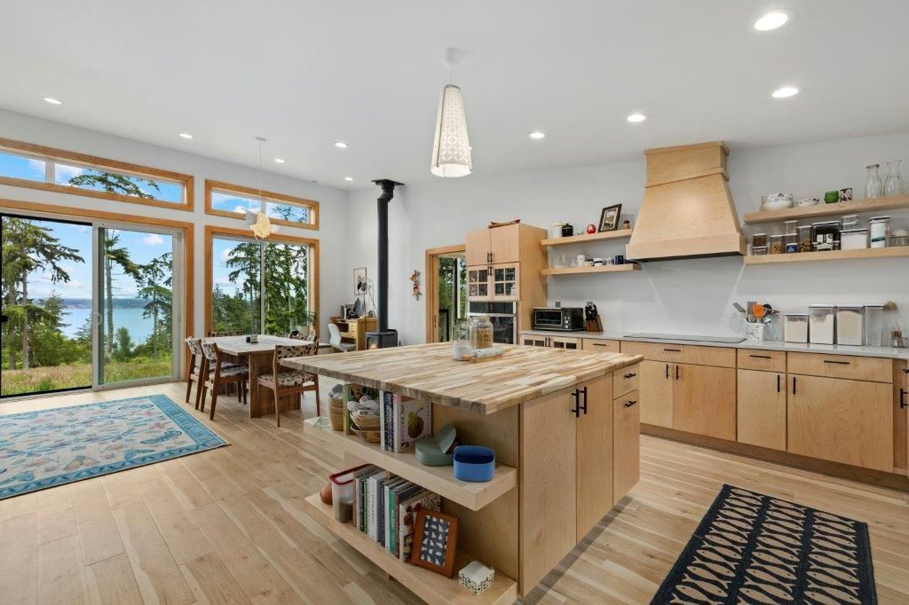 Coast Studio angle — professional photo